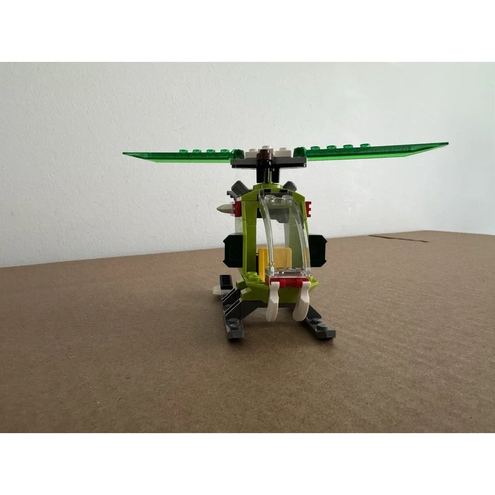 Lego Ninjago Lost Temple 10725 Juniors Minifigure Building Set Only Helicopter - Picture 2 of 4